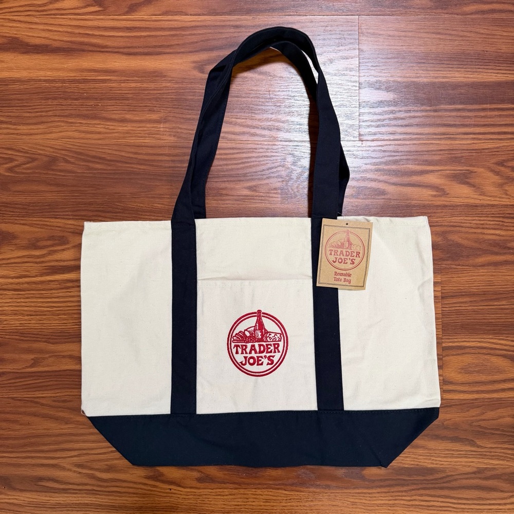 NWT Trader Joe’s Large Canvas Reusable Tote Bag - Cream with Navy Blue Straps
